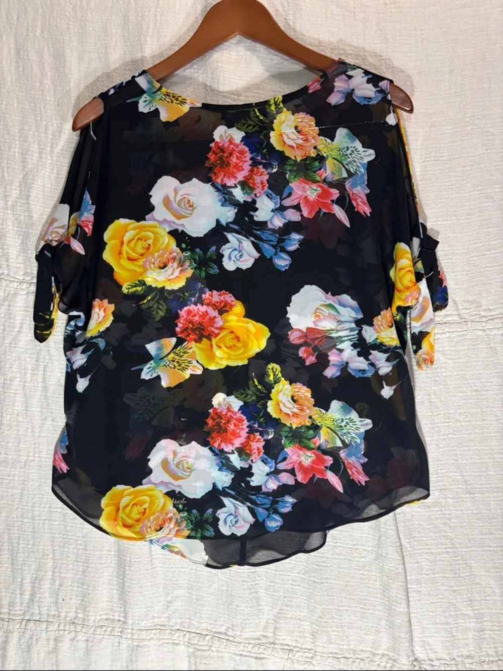 i jeans by Buffalo Black Cold-Shoulder Floral Blouse with Yellow Accents